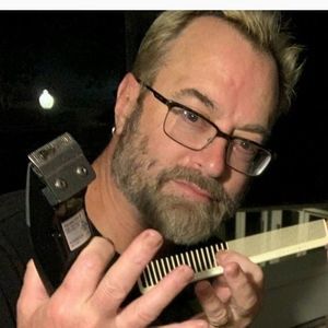 Meet your Posher, Tommy